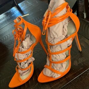 Hermeleger shoes Orange size 40 It is reduced,8